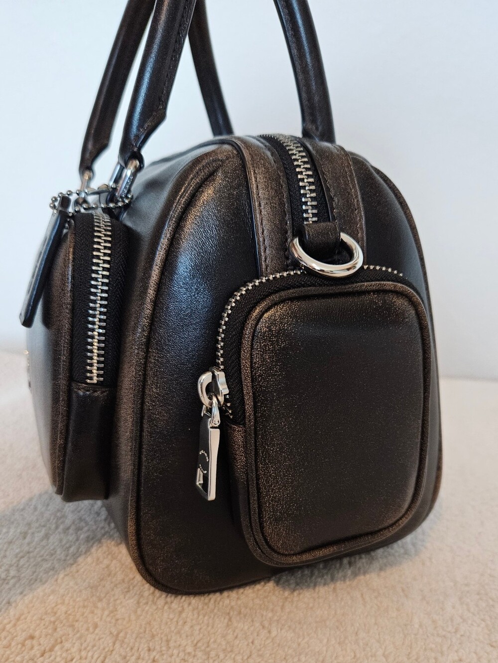 Rowan Satchel With Pockets In Loved Leather - Picture 2 of 10